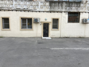 Satılır 4 otaqlı 160 m2 ofis Xalqlar Dostluğu m.