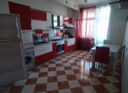 İcarəyə verilir 3 otaqlı 138 m2 yeni tikili Tibb Universiteti