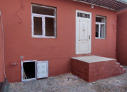 Satılır 3 otaqlı 72 m2 həyət evi Binə