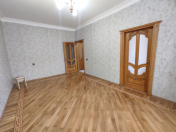 Satılır 2 otaqlı 36 m2 köhnə tikili 1 mkr