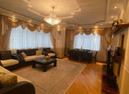 Satılır 5 otaqlı 210 m2 yeni tikili Nizami m.