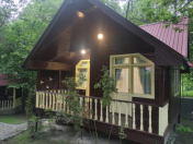 İcarəyə verilir 2 otaqlı 60 m2 həyət evi Şəki