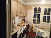 Satılır 9 otaqlı 85 m2 köhnə tikili Biləcəri