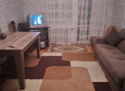 Satılır 3 otaqlı 75 m2 köhnə tikili İnşaatçılar m.