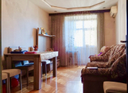 Satılır 2 otaqlı 72 m2 köhnə tikili Nəriman Nərimanov m.