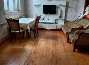 İcarəyə verilir 3 otaqlı 120 m2 həyət evi İnşaatçılar m.