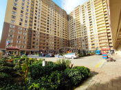 Satılır 1 otaqlı 60 m2 yeni tikili Gənclik m.