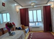 Satılır 5 otaqlı 120 m2 köhnə tikili Y.Günəşli