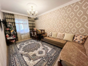 Satılır 5 otaqlı 120 m2 köhnə tikili İnşaatçılar m.