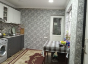 Satılır 3 otaqlı 70 m2 həyət evi Bakıxanov