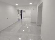 Satılır 1 otaqlı 42 m2 ofis 2 mkr