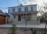 İcarəyə verilir 7 otaqlı 200 m2 villa Bilgəh