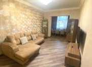 Satılır 4 otaqlı 130 m2 köhnə tikili 8 mkr