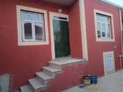Satılır 3 otaqlı 77 m2 həyət evi Lökbatan