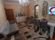 Satılır 3 otaqlı 90 m2 köhnə tikili 8 mkr