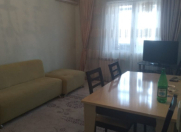 İcarəyə verilir 2 otaqlı 60 m2 köhnə tikili Xalqlar Dostluğu m.