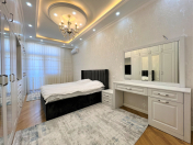 İcarəyə verilir 3 otaqlı 145 m2 yeni tikili Asan Xidmət-2