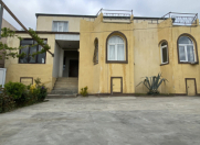 Satılır 7 otaqlı 300 m2 həyət evi Həzi Aslanov m.