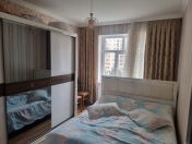 Satılır 5 otaqlı 130 m2 yeni tikili Bakıxanov