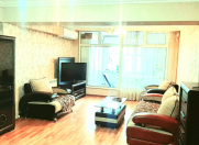 Satılır 2 otaqlı 100 m2 yeni tikili Nizami m.