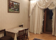 İcarəyə verilir 2 otaqlı 60 m2 köhnə tikili Neftçilər m.