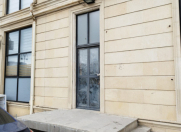 Satılır 1 otaqlı 440 m2 obyekt İnşaatçılar m.