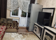 Satılır 5 otaqlı 120 m2 köhnə tikili İnşaatçılar m.