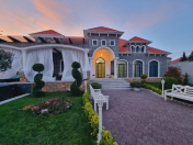 Satılır 5 otaqlı 270 m2 həyət evi Mərdəkan