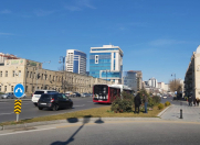 Satılır 1 otaqlı 100 m2 obyekt Şah İsmayıl Xətai m.