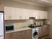 Satılır 8 otaqlı 100 m2 həyət evi Rəsulzadə