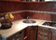 İcarəyə verilir 2 otaqlı 45 m2 köhnə tikili Elmlər Akademiyası m.