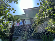 Satılır 3 otaqlı 75 m2 bağ evi Qax