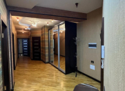 Satılır 3 otaqlı 152 m2 yeni tikili 8 Noyabr m.