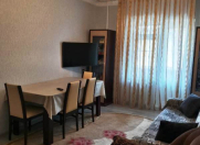 Satılır 5 otaqlı 120 m2 köhnə tikili Y.Günəşli