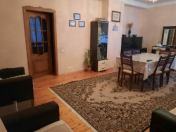 Satılır 4 otaqlı 120 m2 yeni tikili Həzi Aslanov m.