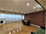 Satılır 3 otaqlı 85 m2 köhnə tikili Nəriman Nərimanov m.