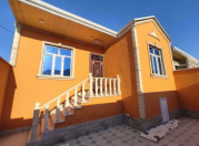 Satılır 3 otaqlı 78 m2 həyət evi Ramana