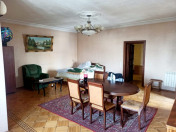 Satılır 3 otaqlı 110 m2 köhnə tikili Nizami m.