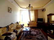 İcarəyə verilir 3 otaqlı 95 m2 yeni tikili Nizami m.