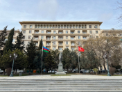 Satılır 4 otaqlı 115 m2 köhnə tikili 28 May m.