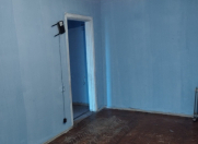 İcarəyə verilir 1 otaqlı 40 m2 köhnə tikili İnşaatçılar m.