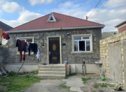 Satılır 3 otaqlı 100 m2 həyət evi Quba