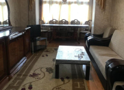 İcarəyə verilir 2 otaqlı 60 m2 köhnə tikili Elmlər Akademiyası m.