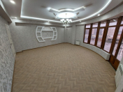 Satılır 3 otaqlı 138 m2 yeni tikili Xırdalan