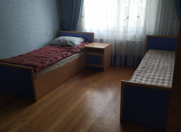 İcarəyə verilir 3 otaqlı 130 m2 köhnə tikili Yeni Yasamal