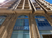 Satılır 4 otaqlı 210 m2 yeni tikili 28 May m.