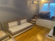 İcarəyə verilir 3 otaqlı 70 m2 köhnə tikili Xətai r.