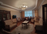 Satılır 4 otaqlı 192 m2 yeni tikili 28 May m.