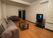 İcarəyə verilir 2 otaqlı 78 m2 yeni tikili Qələbə dairəsi