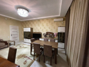 Satılır 2 otaqlı 60 m2 yeni tikili Azadlıq prospekti m.